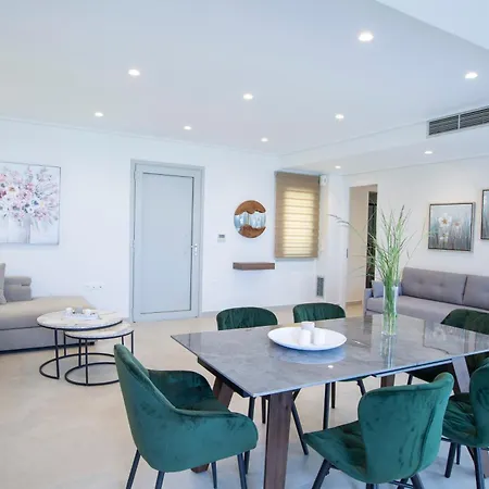 Emilia Appartement *
